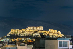 Acropolis Luxury Apartment with Balcony